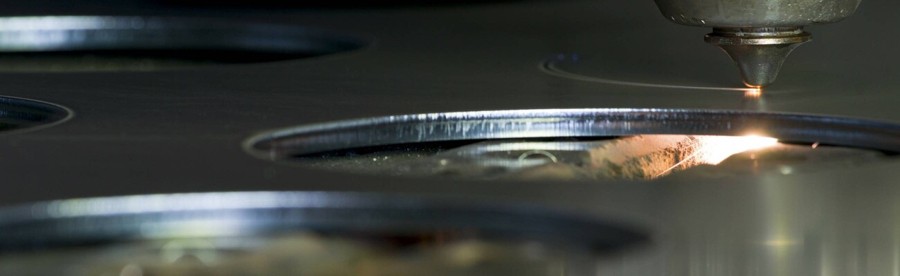 Producción de metal y aire comprimido